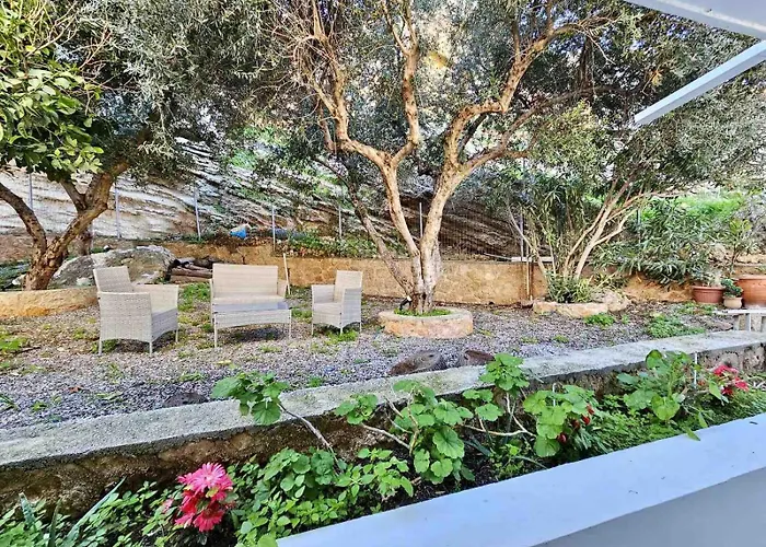 Lindos Tsambika Studios